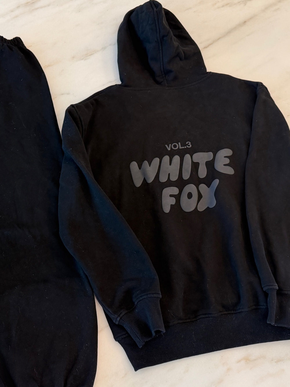 White fox black sweatshirt and jogger set GUC XS S - Picture 5 of 8